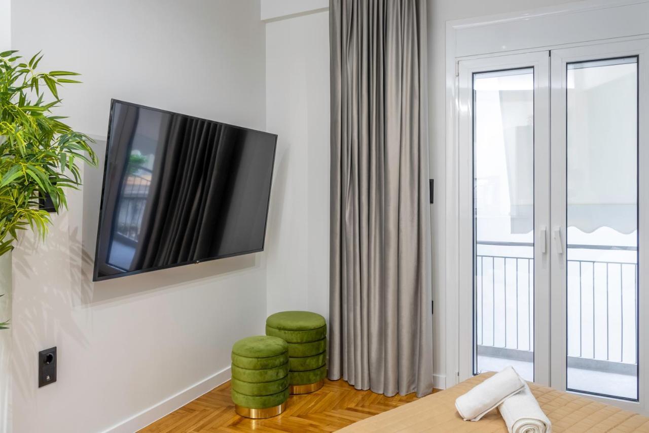 Luxury Studio Apartment In The Heart Of Athens Exterior photo